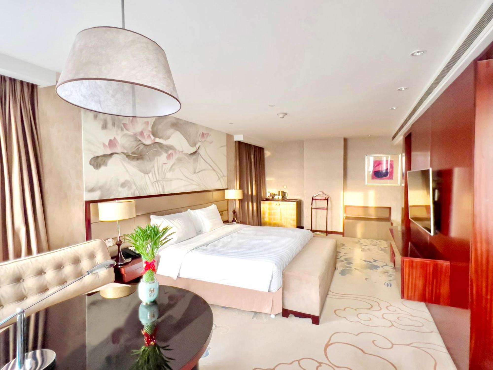 Crowne Plaza Beijing Zhongguancun, an IHG Hotel Bagian luar foto