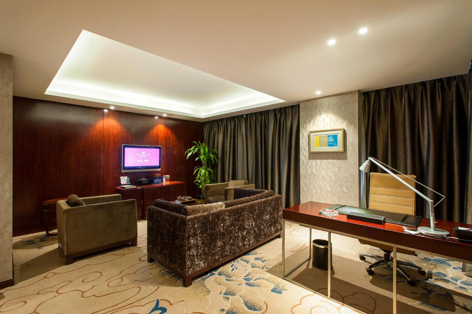 Crowne Plaza Beijing Zhongguancun, an IHG Hotel Bagian luar foto